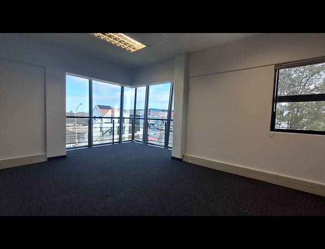 479M² OFFICE TO LET IN BEREA